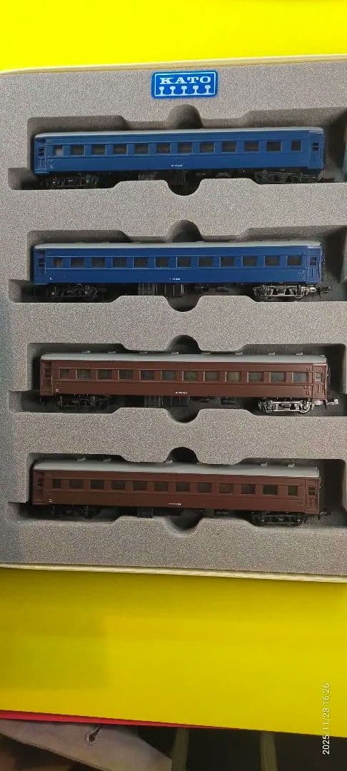 KATO Nゲージ 鉄道模型 旧客車　　青　茶色　8両セット Amazon | KATO Nゲージ 客車編成セット 急行 さんべ 5両 10-1914 鉄道