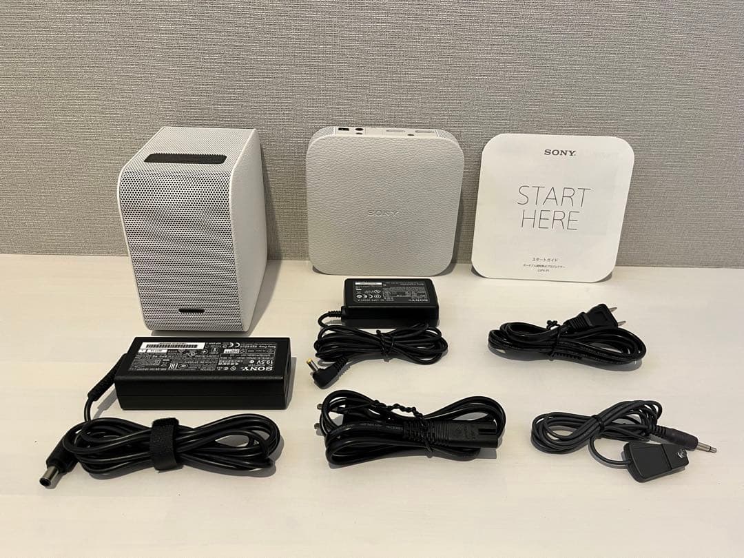 【美品】SONY ソニー プロジェクター ポータブルLSPX-P1 ソニー