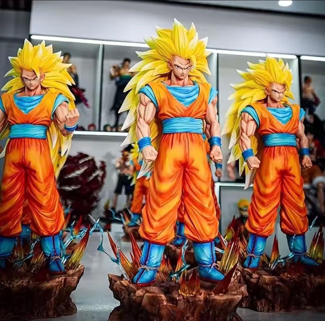 ドラゴンボール　スーパーサイヤ人3 孫悟空腕変更パーツ＆光る台座付き新品未使用品