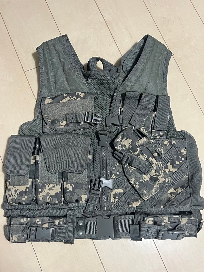 デジタル迷彩 タクティカルベスト 未使用 中国軍 06式 07式 デジタル