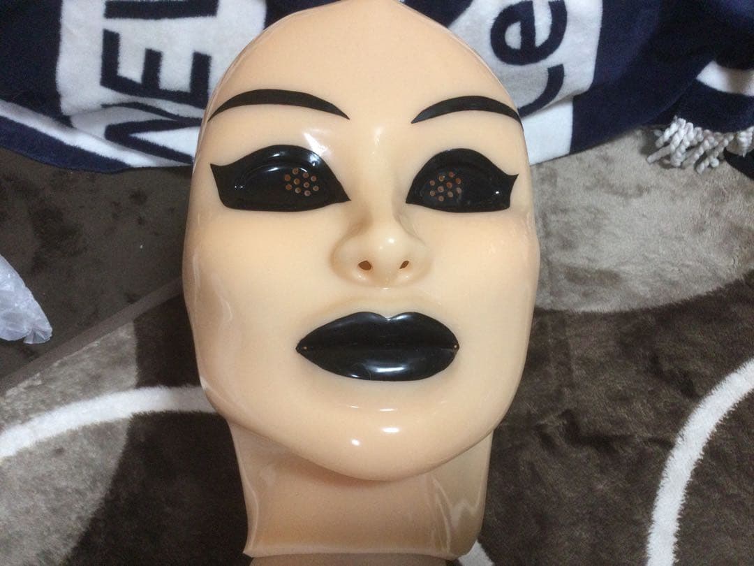 フィメールマスク　シリコンラバー