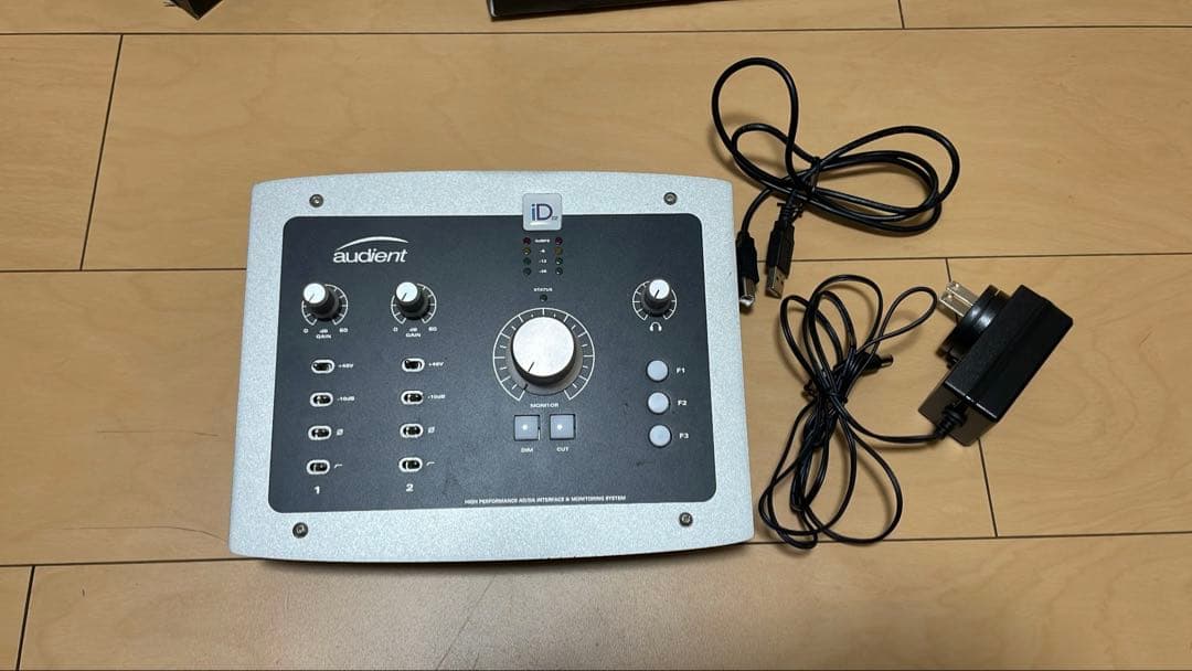 Audient iD22 10in/14outオーディオインターフェイス Amazon.co.jp: audient オーディオインターフェイス iD22 : 楽器・音響機器