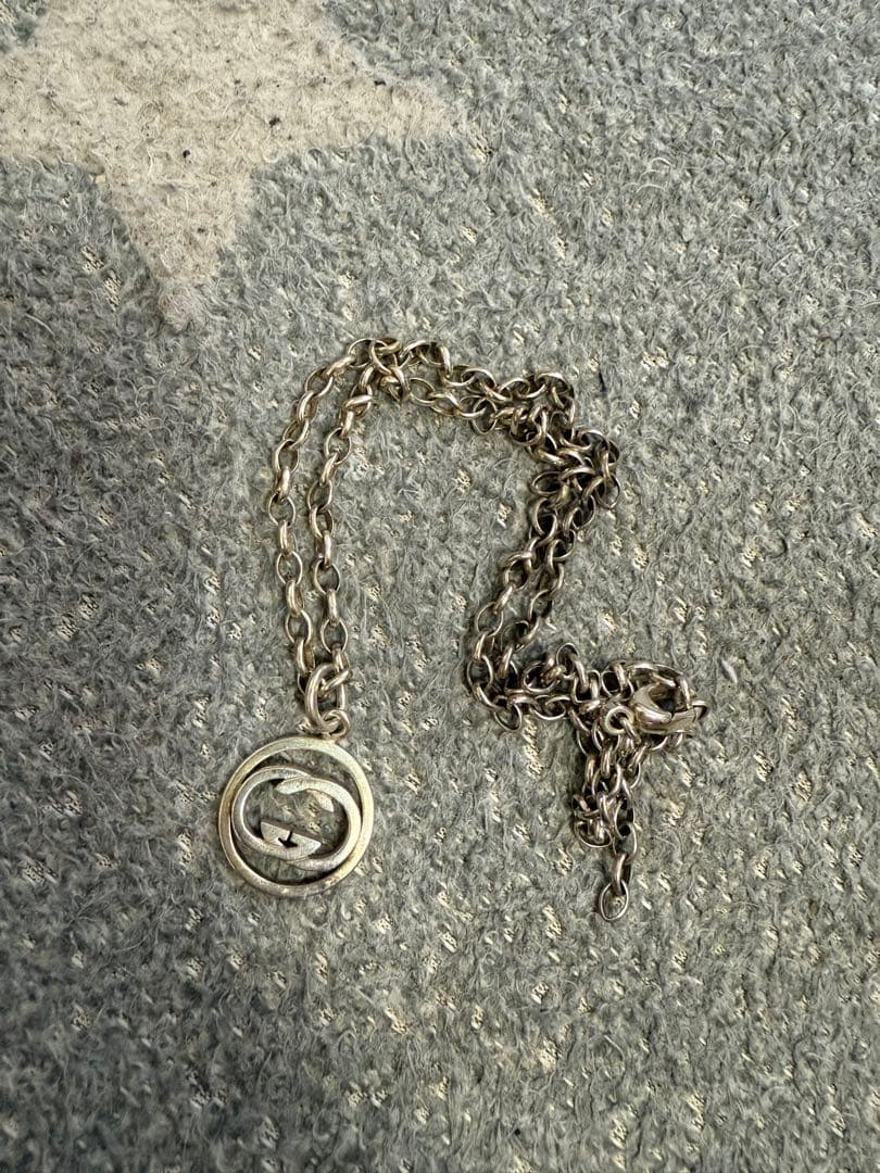 GUCCI インターロッキングネックレス