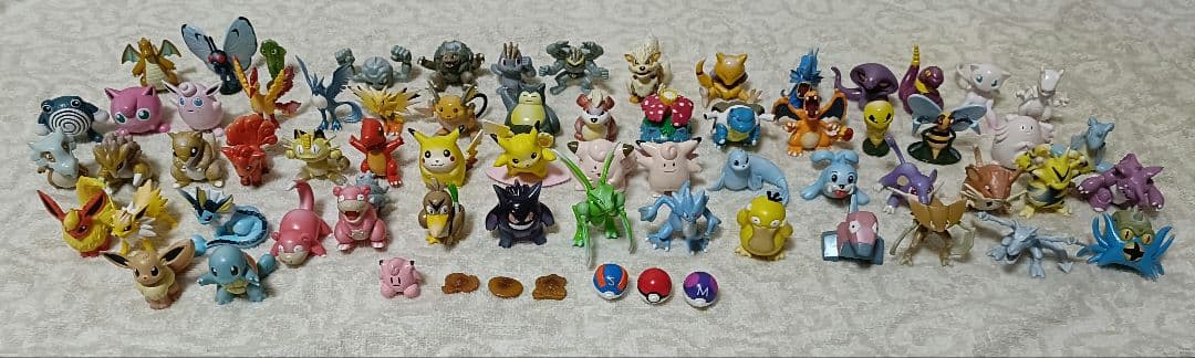 ポケモン　モンコレ　初期　６２体+付属品７