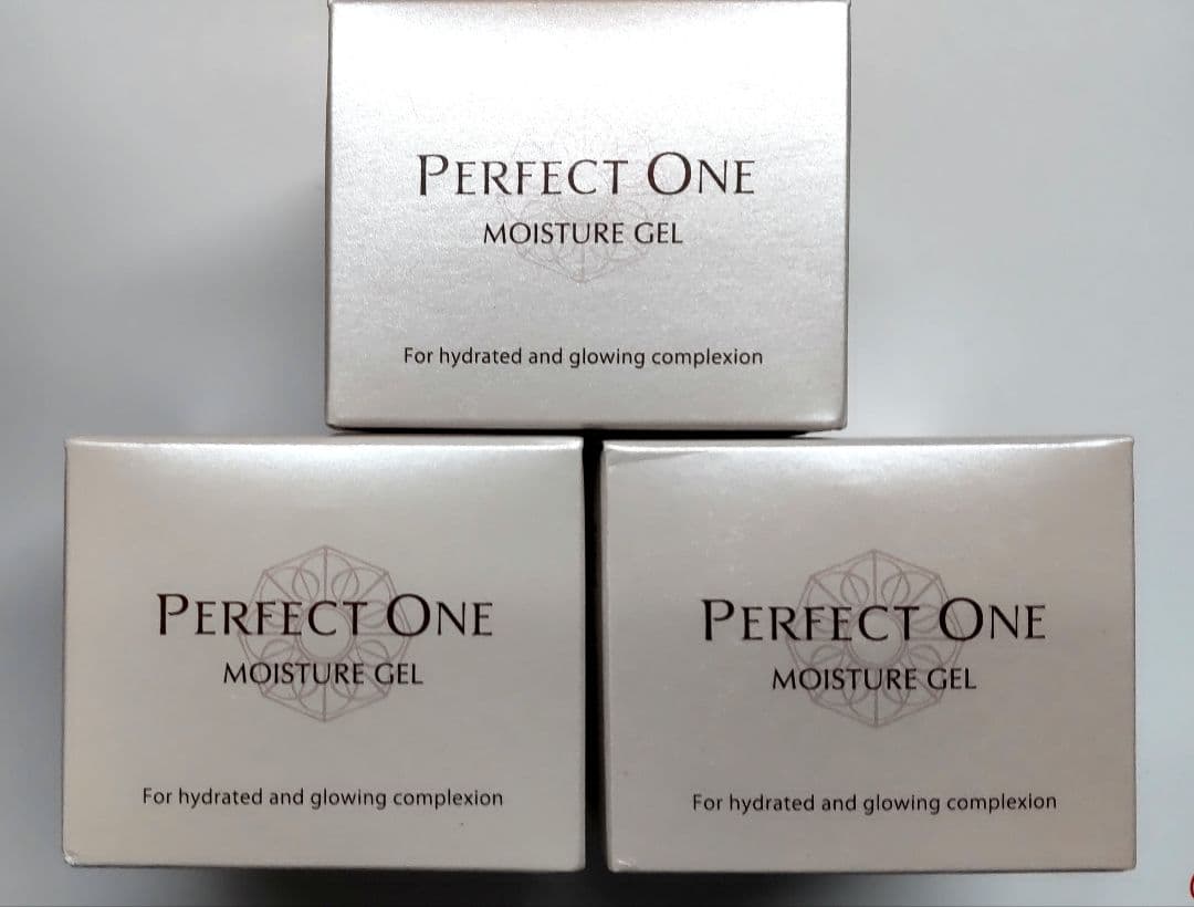 新品未開封 パーフェクトワン モイスチャージェル 75g ３個