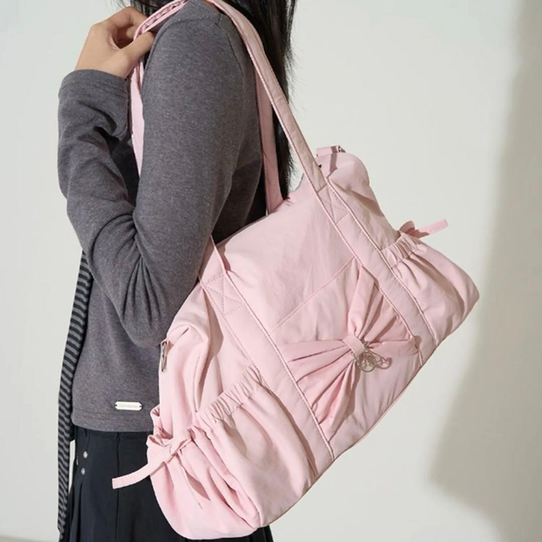 バッグ ILLIGO Bow Forty Duffle Bag pink