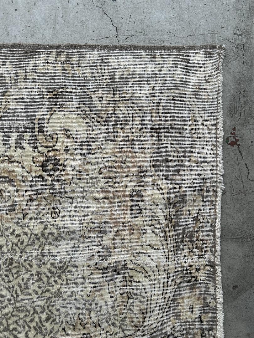 Vintage rug】オーバーダイ｜194 x 279 cm｜トルコラグ