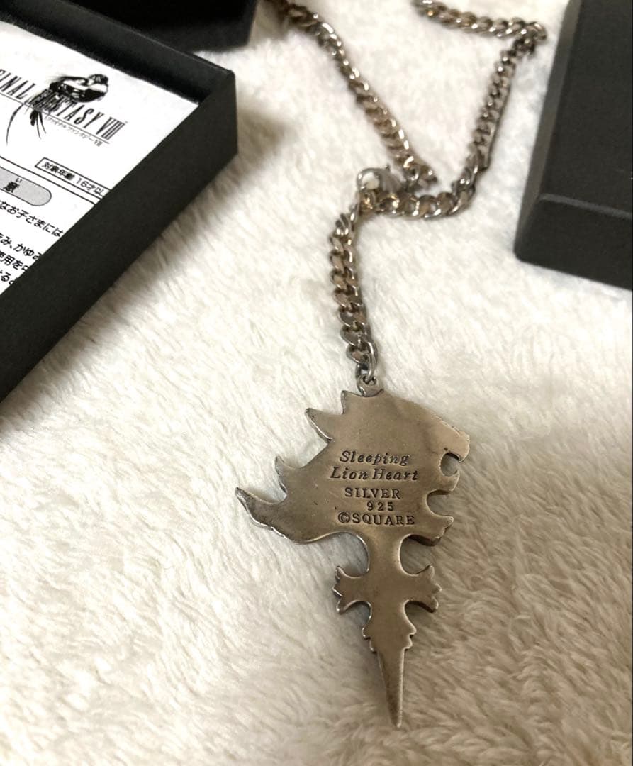 ファイナルファンタジーⅧ FF8 スクウェア公式品スコールペンダント