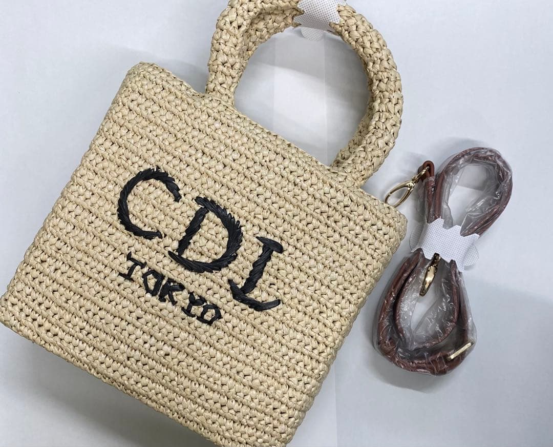 CDL TOKYO Hand Stitched Mini Basket ØMI CDL Hand Stitched Mini Basket CDL TOKYO カゴバッグ OMl 登坂広臣