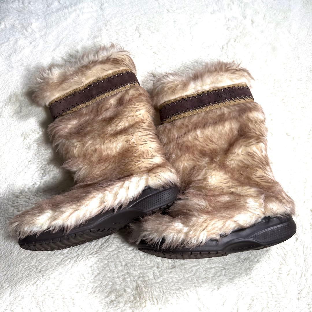 【極美品】クロックス ファーブーツ ロング W9 25cm y2k クロックス初ニーハイブーツ、もこもこレオパードファーに17個の