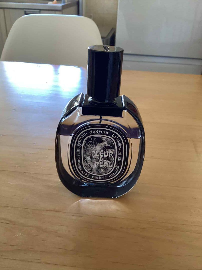 Diptyque ディプティック Fleur De Peau