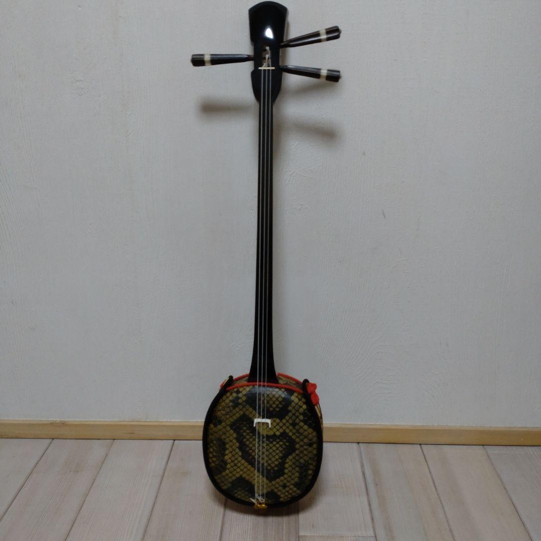 三味線本体 黒・金・赤