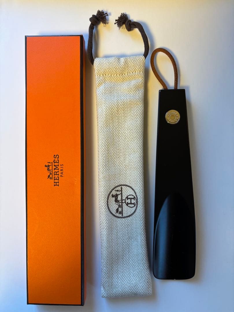 エルメスHERMES 靴べら シューホーン専用袋付き未使用品です HERMES エルメス 靴べら シューホーン セリエ ロング 黒 (ブラック