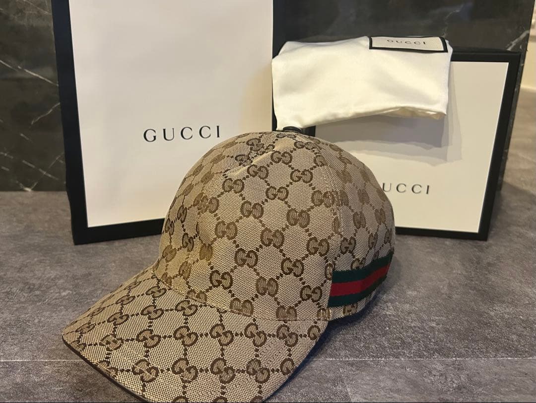 【超美品】グッチキャップ ユニセックス MサイズGUCCIベージュ GUCCI（グッチ） 【訳あり】グッチ キャップ ベースボール サイズM GG