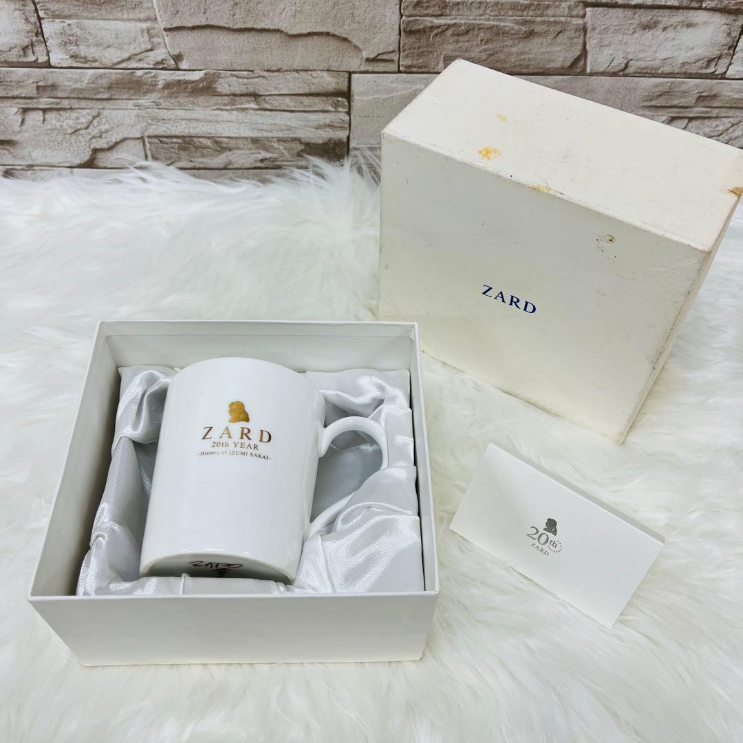 ZARD 坂井泉水20周年記念マグカップ 負けないで＆揺れる想い 2個セット