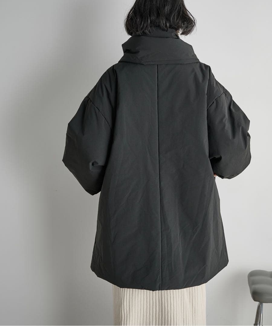 THE YOn ストールセットミドルパフジャケット - メルカリ