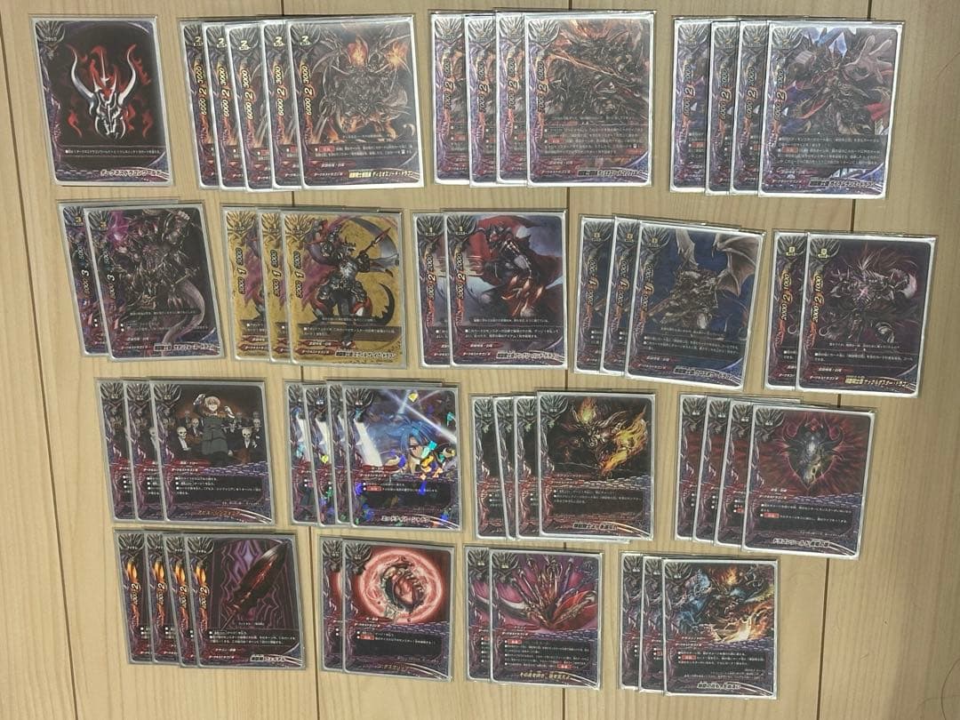 ミ*ウ様 バディファイト 初期デッキ ダークネスドラゴンW 煉獄騎士団