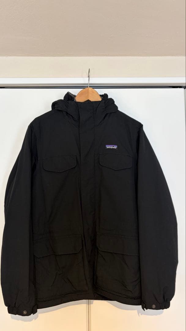 パタゴニア　イスマスパーカー　ブラック　S patagonia（パタゴニア） イスマス パーカ マウンテンパーカー