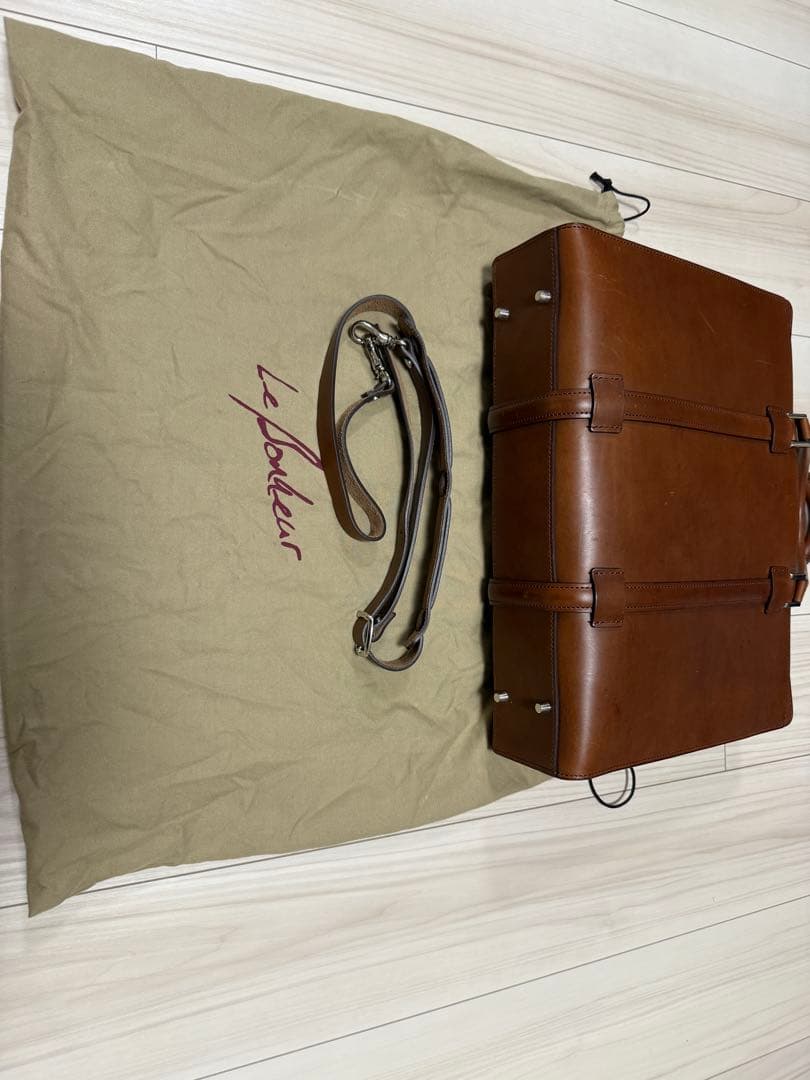 Le Bonheur ブッテーロ天ファスナーブリーフケース 茶 ル・ボナー