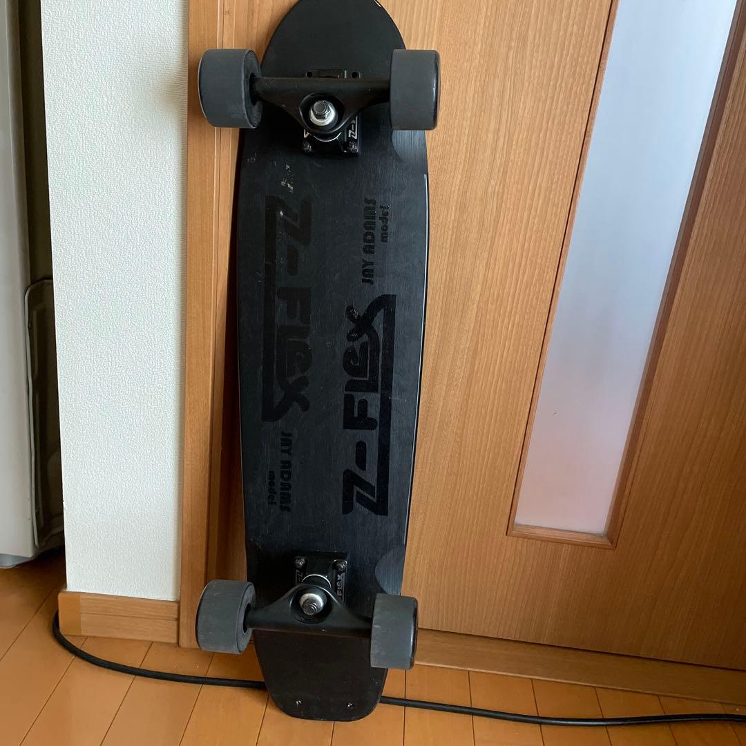 ジーフレックス　Jay Adamsモデル ブラックスケートボード