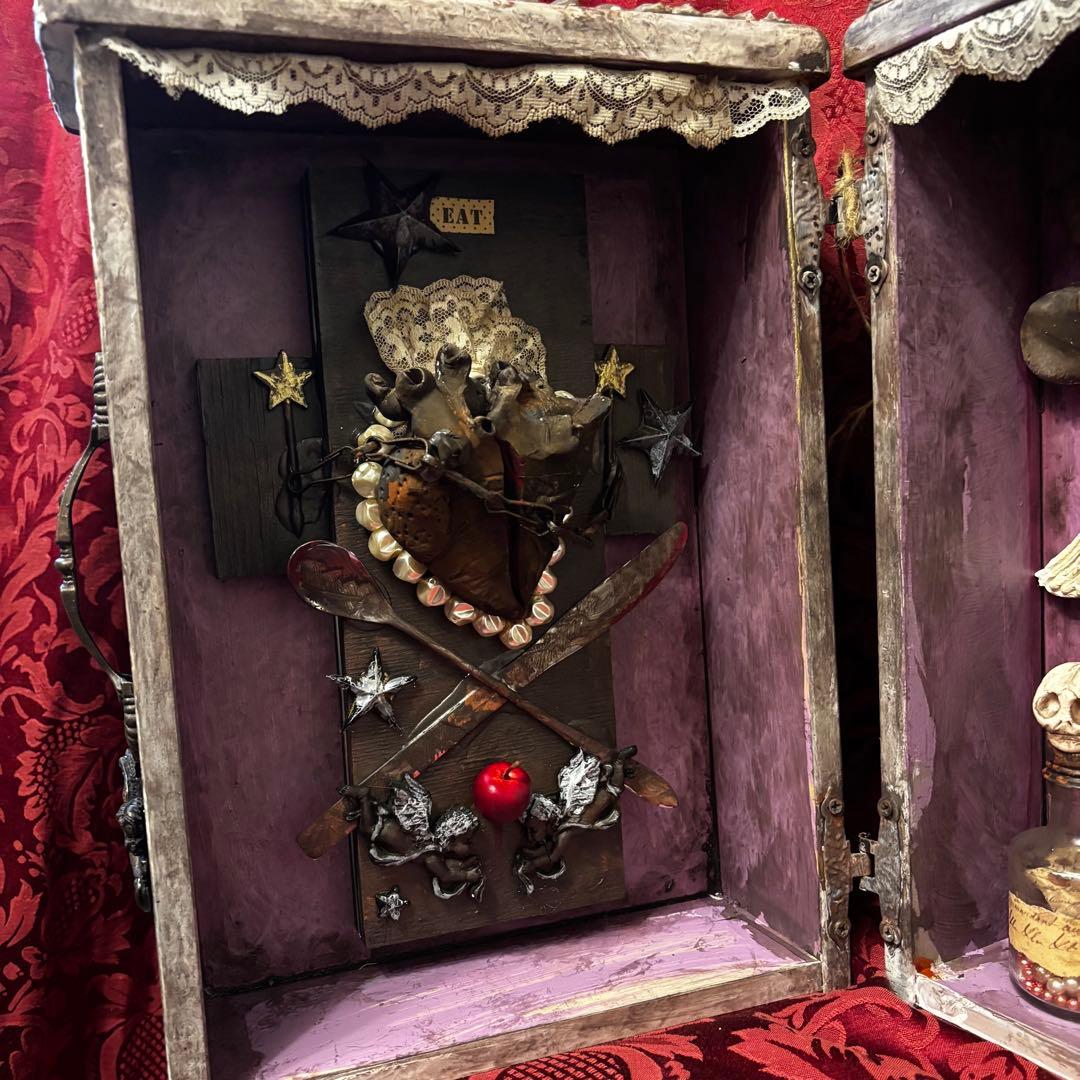 【1点限定品】甘美なる腐朽「忘れられた製菓店の秘密」