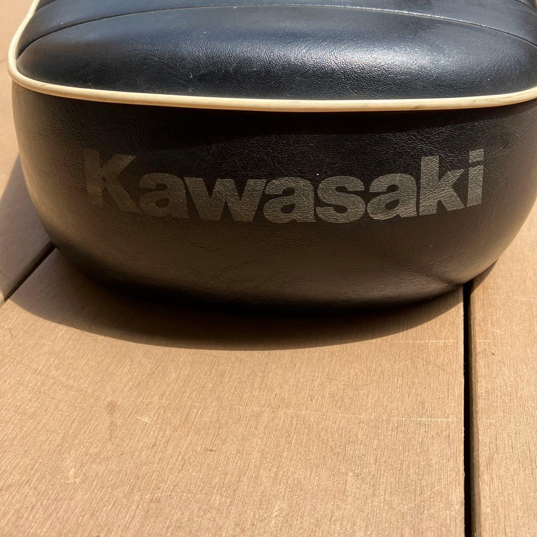 KAWASAKI カワサキW650 純正シート タックロール W800 W400 - メルカリ