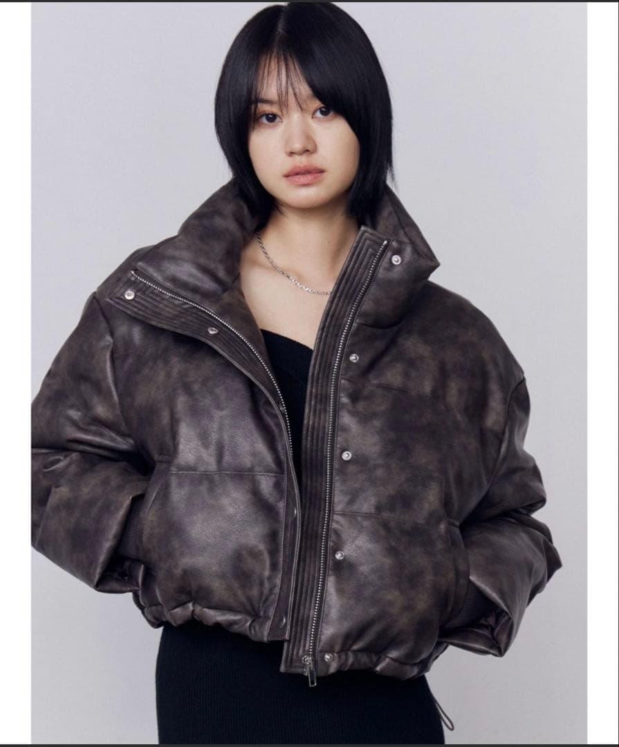 エモダ EMODA フェイクレザーショートダウン ブラウン