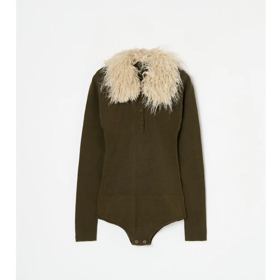トップス BEEDEN FUR COLLAR KNITTED BODY SUIT