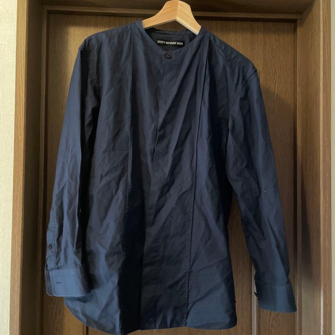 【最終値下げ】ISSEY MIYAKE MEN ネイビーシャツ サイズ2