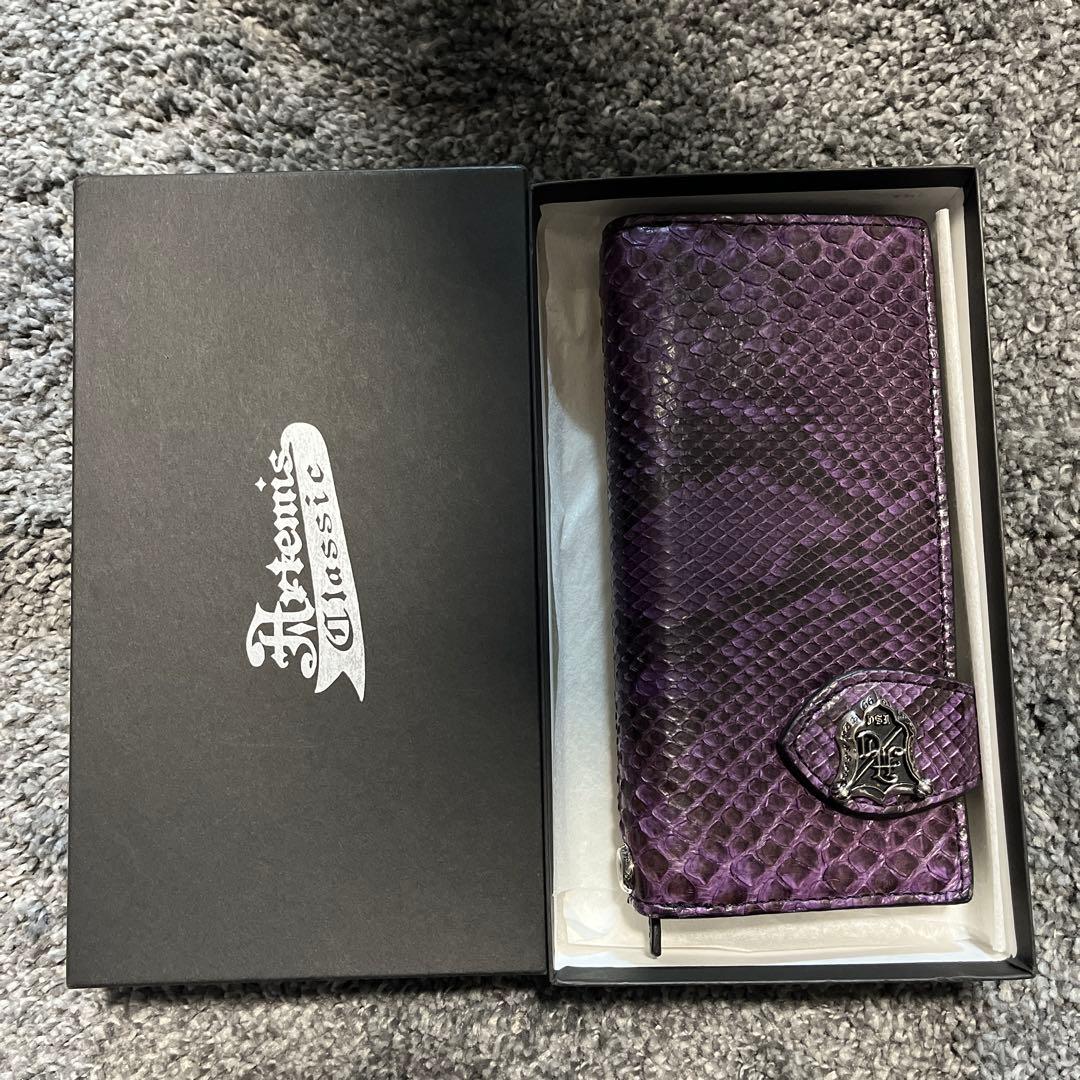 Artemis Classic パープル 長財布