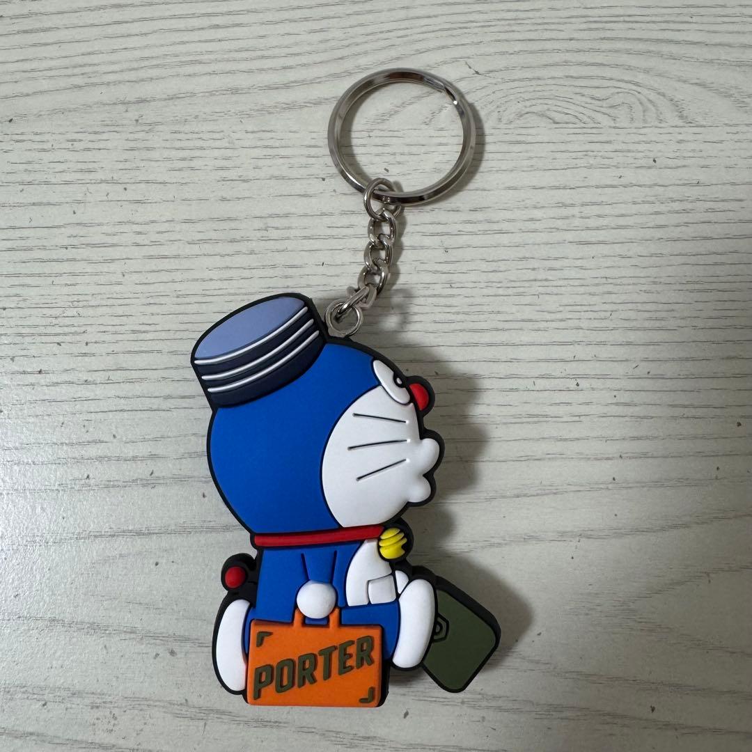 【完売品】【新品】ドラえもん x PORTER ポーター　キーホルダー　オレンジ