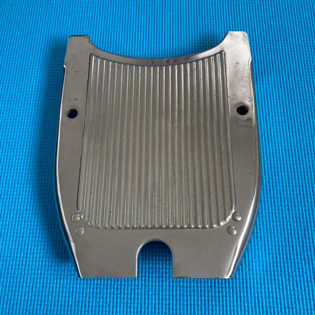 ハーレーショベルヘッド　FLH シート下　フレームカバー