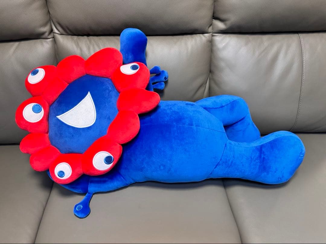 万博　ミャクミャクくじ　1等　ぬいぐるみ