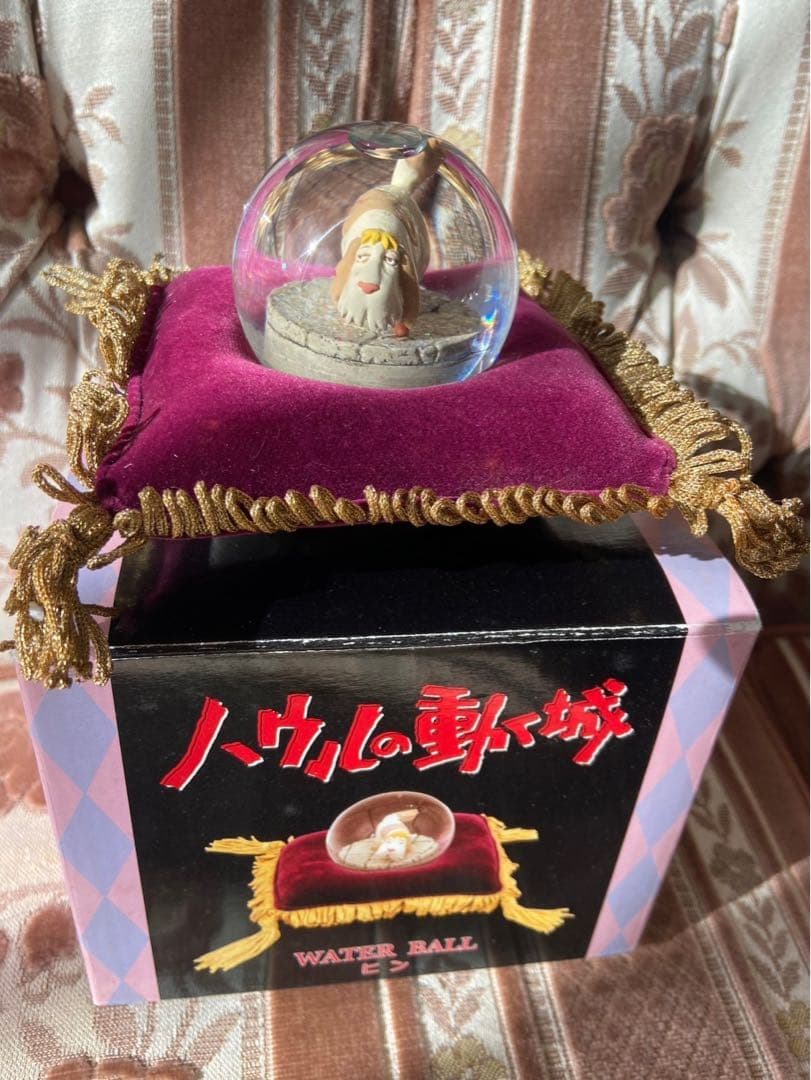 レア美品】ハウルの動く城 ヒン 水晶玉 スノードーム ウォーターボール