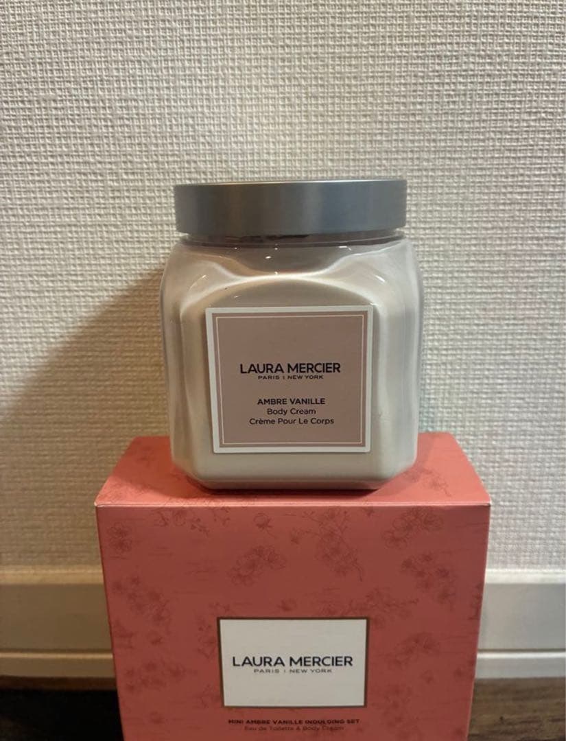 新品】ローラメルシエ ホイップトボディクリーム アンバーバニラ 340g