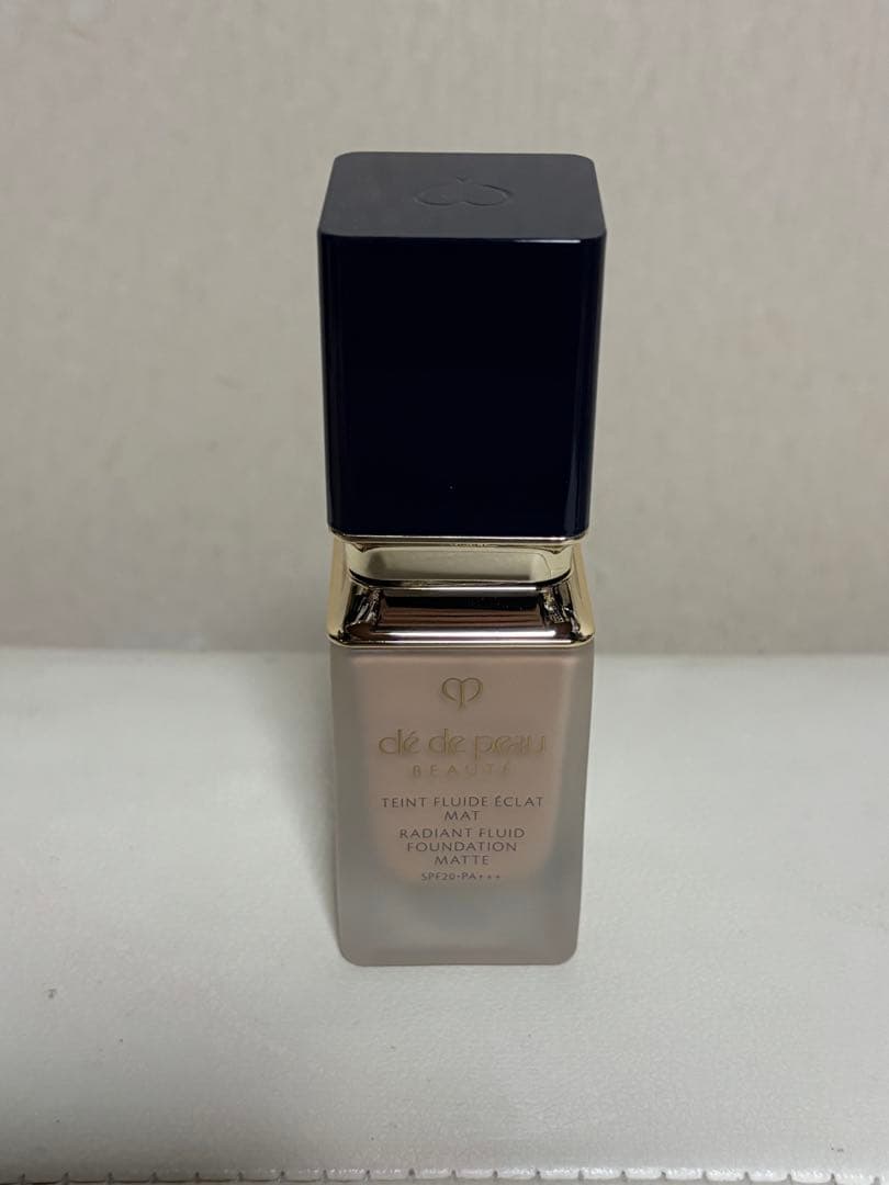 クレドポーボーテ リキッドファンデ タンフリュイドエクラ マット