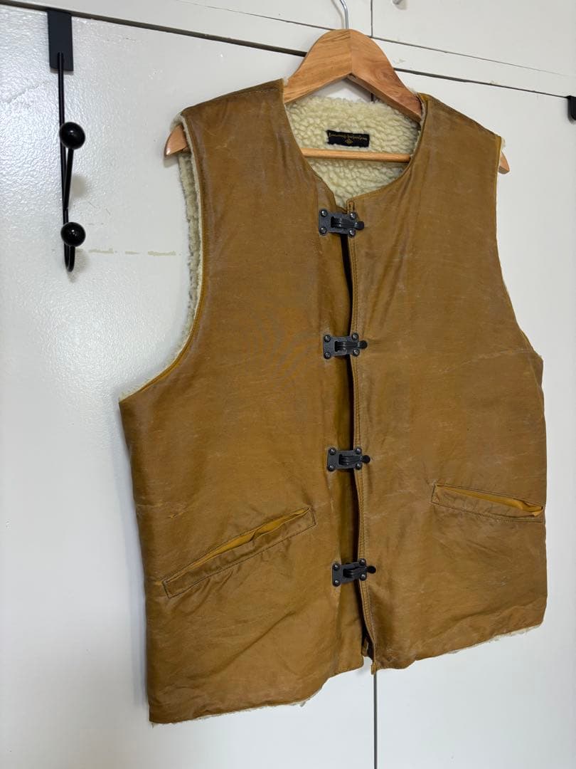 BAA COSTUME MFG. \WAXED HOOK BOA VEST\③