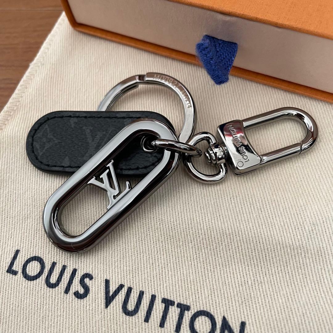 新品未使用　LOUIS VUITTON キーホルダー キーリングM00927