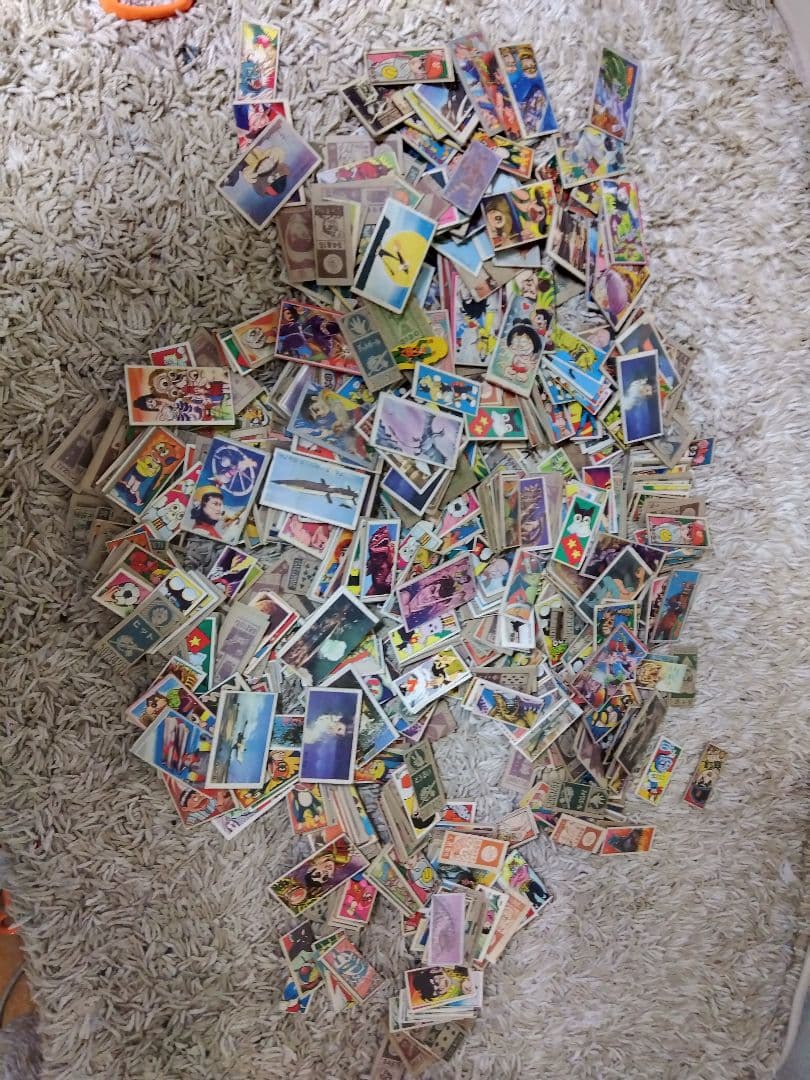 昭和レトロ めんこ 大量 まとめ売り ヒーロー 漫画 キャラクター こんにちは☀ 当時物のめんこが大量入荷しました😉✨ 色々な