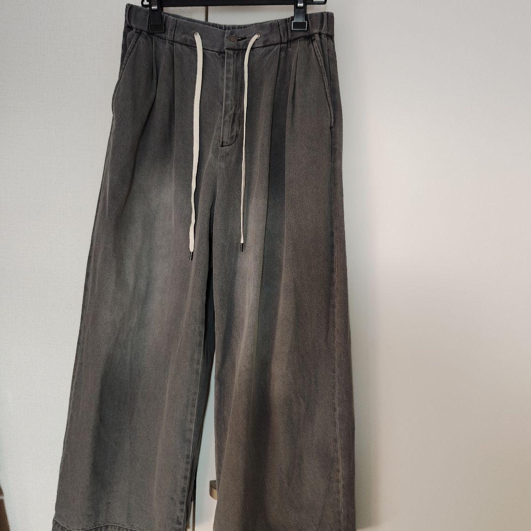 2タックデニムイージーパンツ　グレー38