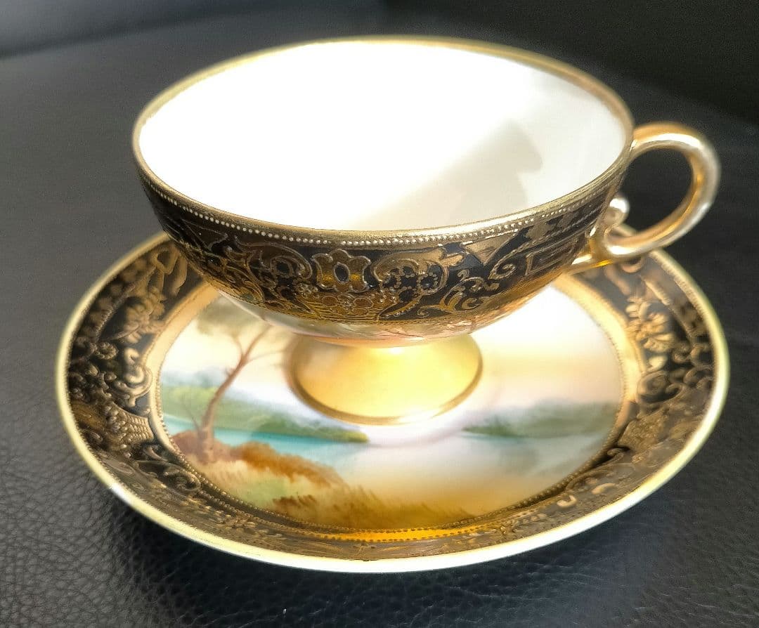 美品☆オールドノリタケ 金彩盛り上げ 風景絵カップ&ソーサー - メルカリ