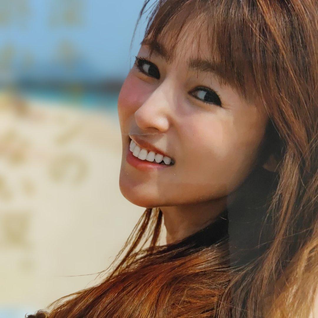 深田恭子 [ポスター 1枚 ] [切り抜き7枚 ラミネート加工] 番280 - メルカリ