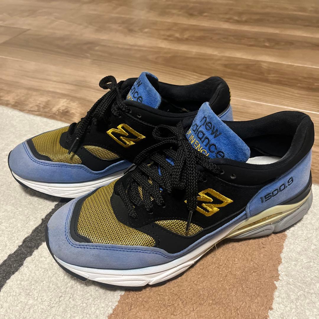 靴 New Balance M1500.9 CV