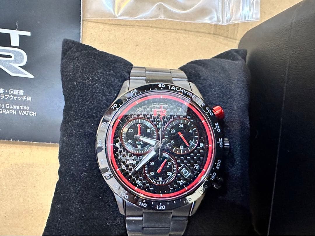 300個限定 シリアルNo.付き GT-R R35 限定クロノグラフウォッチ - メルカリ