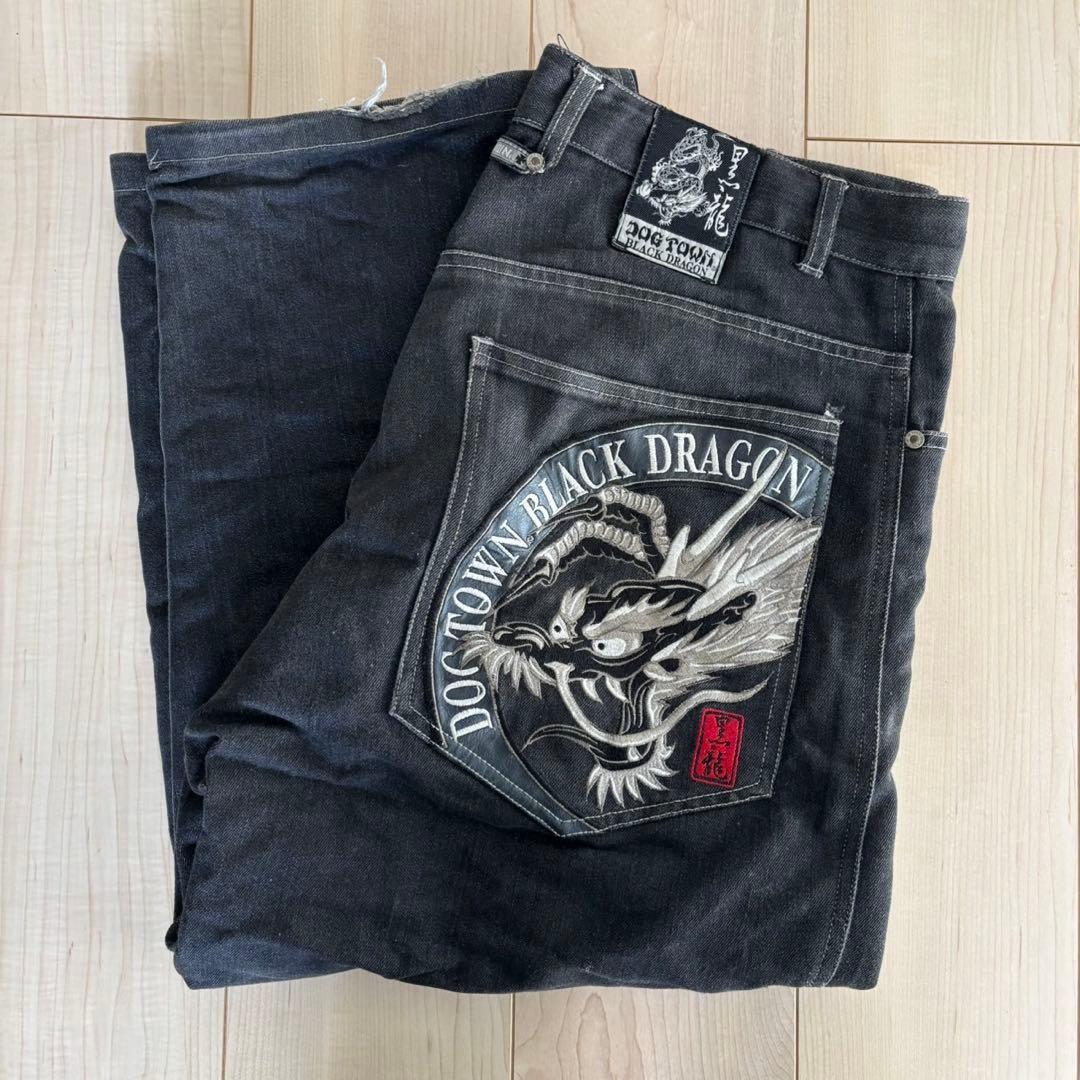 DOGTOWN BLACK DRAGON ブラックデニムパンツ - メルカリ