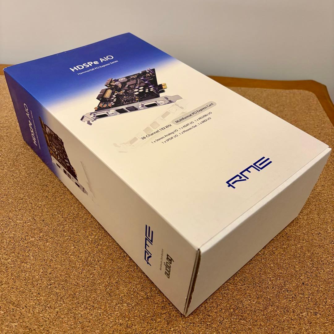 RME HDSPe AIO オーディオインターフェイス