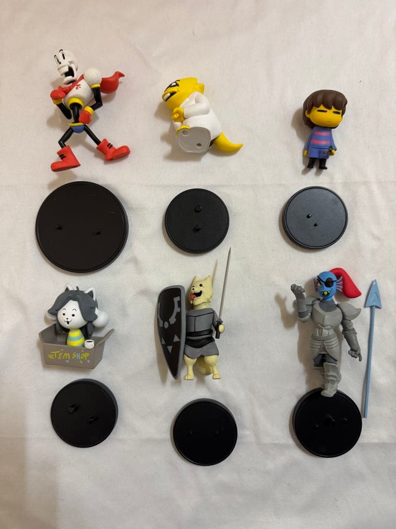 アンダーテール ちていのちっこいなかま　フィギュア　まとめ売り　テミー ちていのちっこいなかま「テミー」 - Meccha Japan