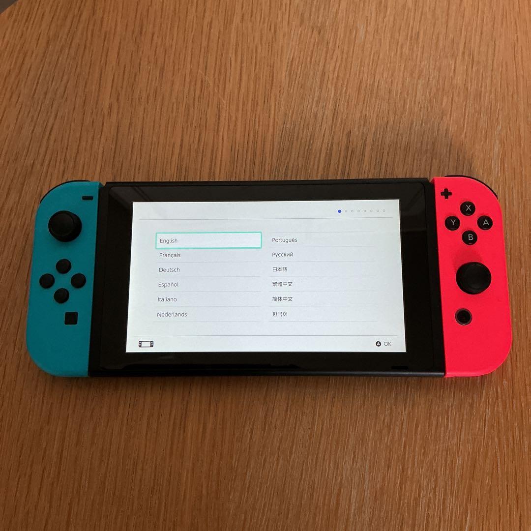 Nintendo Switch ネオンブルー／レッド　本体、ソフト2本付