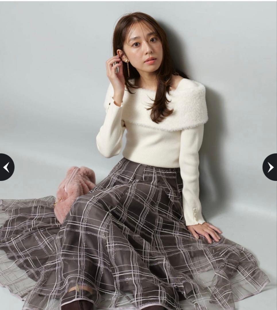 JUSGLITTY ファーリーオフショルニット　新品タグ付き