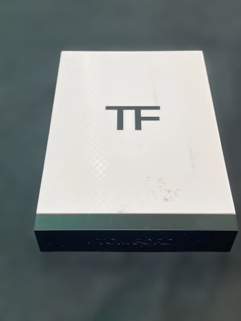 35R アイカラークオードC ローズトパーズ イタリア トムフォードビューティ